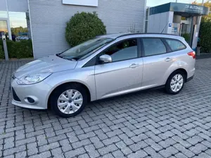 Ford Focus Trend 1.6 KLIMA.TÜV.10.2026