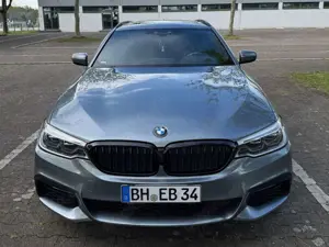 BMW 540 540d xDrive Touring M-Paket