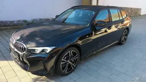 BMW 330 330 i xDrive Touring M Sport LiveCockpit ParkAss