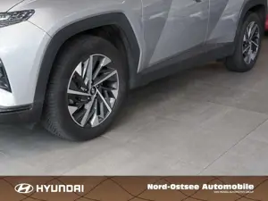 Hyundai TUCSON 1.6 T-GDI TREND 2WD  KAMERA ACC PDC SHZ Bild 3
