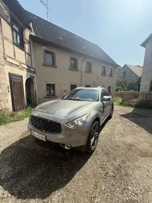 Infiniti FX 35 Bild 2