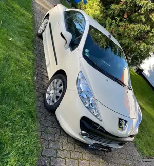 Peugeot 207 207 CC 120 VTi Filou