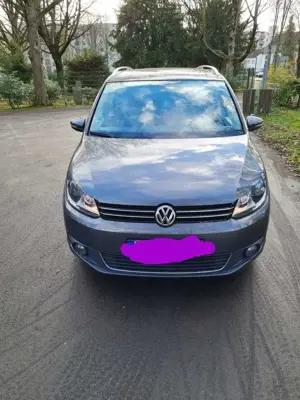 Volkswagen Touran 1.6 TDI DPF BlueMotion Technology Life
