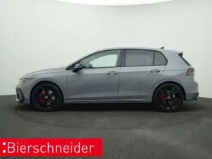 Volkswagen Golf GTI 8 2.0 TSI DSG BLACK STYLE IQ.LIGHT PANO NAVI 19 ES Bild 4