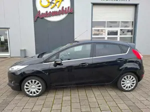 Ford Fiesta Titanium RFK,SHZ,Alufelgen,PDC Bild 3