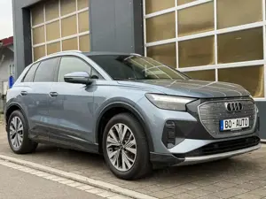 Audi Q4 e-tron 35 S-Line S-Sitze Memory ACC HuD MMI Pro Keyless