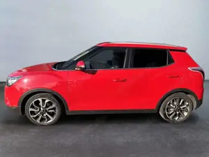 SsangYong Tivoli 1.6 e-XDi Sapphire 4x4 ALLRAD AUTOMATIK PANO Ga... Bild 2