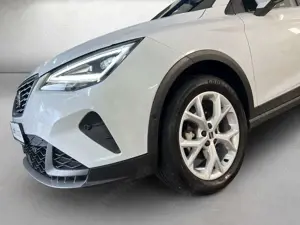 SEAT Arona 1.0 TSI DSG FR *Navi*Kamera* Bild 4