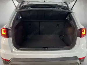 SEAT Arona 1.0 TSI DSG FR *Navi*Kamera* Bild 5