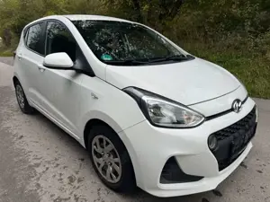 Hyundai i10 Trend *KLIMA*TEMPO*MFL*SHZ*SERVICEHEFT*