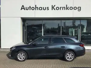 SEAT Leon Sportstourer 2.0 TDI Style DSG AHK Navi e-Kla