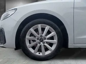 Audi A1 Sportback 30 TFSI advanced*5 Jahre Garantie* Bild 5