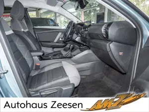 Citroen C4 PureTech 130 Shine NAVI KAMERA PDC HUD ACC Bild 2