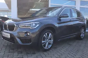 BMW X1 xDrive20i Sport Line/DAB/LED/Navi/Tempomat/AHK
