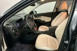 Hyundai KONA 1.6 T-GDI 4WD Prime Schiebedach Bild 3