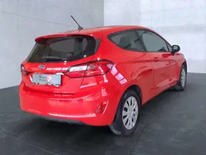 Ford Fiesta Cool  Connect Bluetooth LED Klima Bild 4