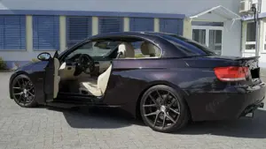 BMW 335 335i Cabrio Aut. individual Rubinschwarz Metallic