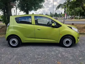 Chevrolet Spark Basis / Klima / Tüv Bild 5