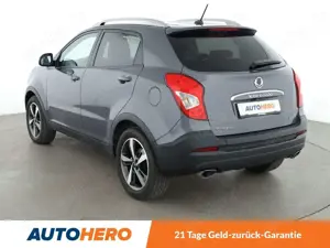 SsangYong Korando 2.2 TD Sapphire 4x4 *NAVI*CAM*PDC*SHZ* Bild 4