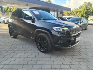 Jeep Compass 1.3 PHEV 4xe Upland AUTOMATIK Plug-in Bild 3