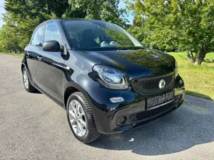 smart forFour Basis 52kW Leder Klima ALU SHZ