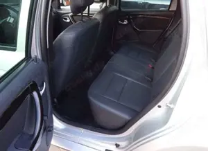 Dacia Duster dCi 110 FAP 4x4 Prestige Bild 2