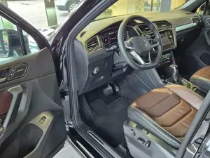 Volkswagen Tiguan Elegance 4Motion 2.0 TDI HARMAN-KARDON*PANORAMADAC Bild 4