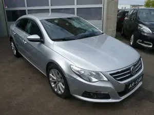 Volkswagen Passat CC 1.8 TSI Limou  Klimaautomatik Tempomat Sitzheizung Bild 2