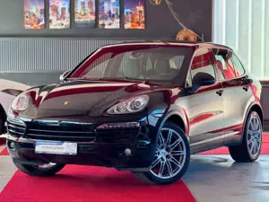 Porsche Cayenne Diesel Navi BiXenon 21Zoll Kamera Bose