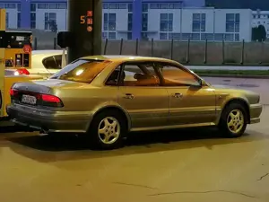 Mitsubishi Sigma Sigma 3000 V6 24V Automatik