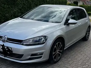 Volkswagen Golf Golf 1.6 TDI BlueMotion TechnologyAllstar Bild 2