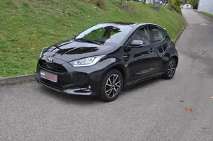 Toyota Yaris Hybrid 5-Türer Club*wie TeamD*BLACK*AHK