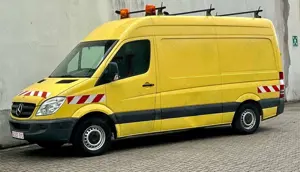 Mercedes-Benz Sprinter II 311 CDI L2H3 AHK-3,5t SH Kamera