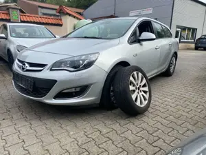 Opel Astra 1.7 CDTi Edition Scheckhft Navi PDC 2.Hd Tuv 10/26