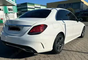 Mercedes-Benz C 300 C 300 - MB100 Garantie - AMGLine Night Paket Bild 2