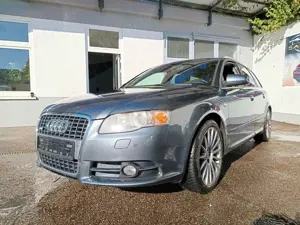 Audi A4 Avant 2.0 TDI  S-line Sport Bild 1