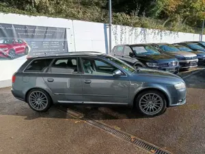 Audi A4 Avant 2.0 TDI  S-line Sport Bild 4