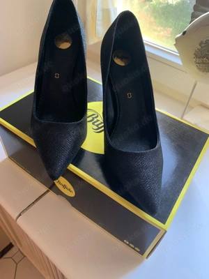 Damenschuhe von Buffalo