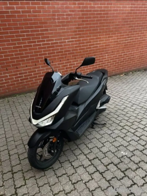Honda PCX 125 2025