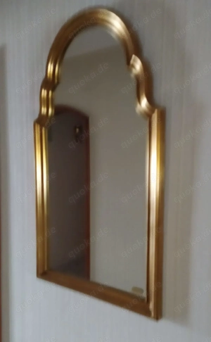 Wandspiegel der Marke DEKNUDT