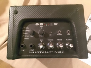 Fender Mustang Mini (Modeling Amp mit Batteriebetrieb) Bild 2