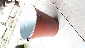 Emailierter roter 10 Liter Eimer mit Henkelgriff Dekoration näheres siehe Bilder
