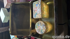 Verkaufe verschiedene Metalldosen und verschiedene Geschenke Schachteln ohne Garantie und Rücknahme 