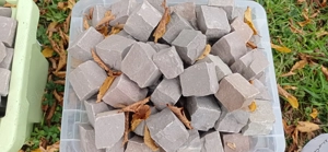 Natursteine zu verschenken, ca. 2 qm, 5x5x5 cm, nur an Selbstabholer