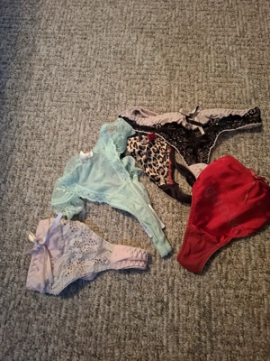 Mein Höschen nach euren Wünschen 