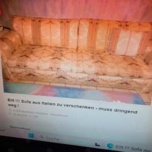 2er Sofa ohne Schlaffunktion - etwas beschädigt von Katzen - daher zu verschenken !