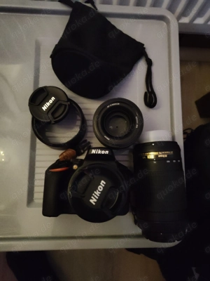 Nikon D5600 mit 3 Objektiven + 2x Original Akku   Komplettset
