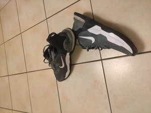 Du M  Boy ab 18 möchtest dir nach dem Sport die Füße verwöhnen lassen?