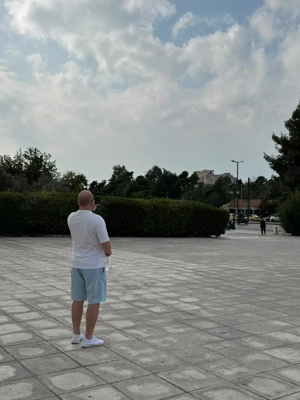 männlicher sklave sucht die  lesbische Herrschaft