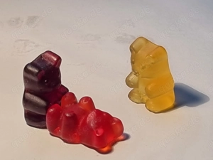 MZ. Ehepaar sucht starken, jungen Mann für Dreier